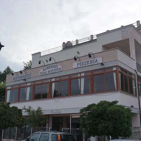 Souvenir Отель *